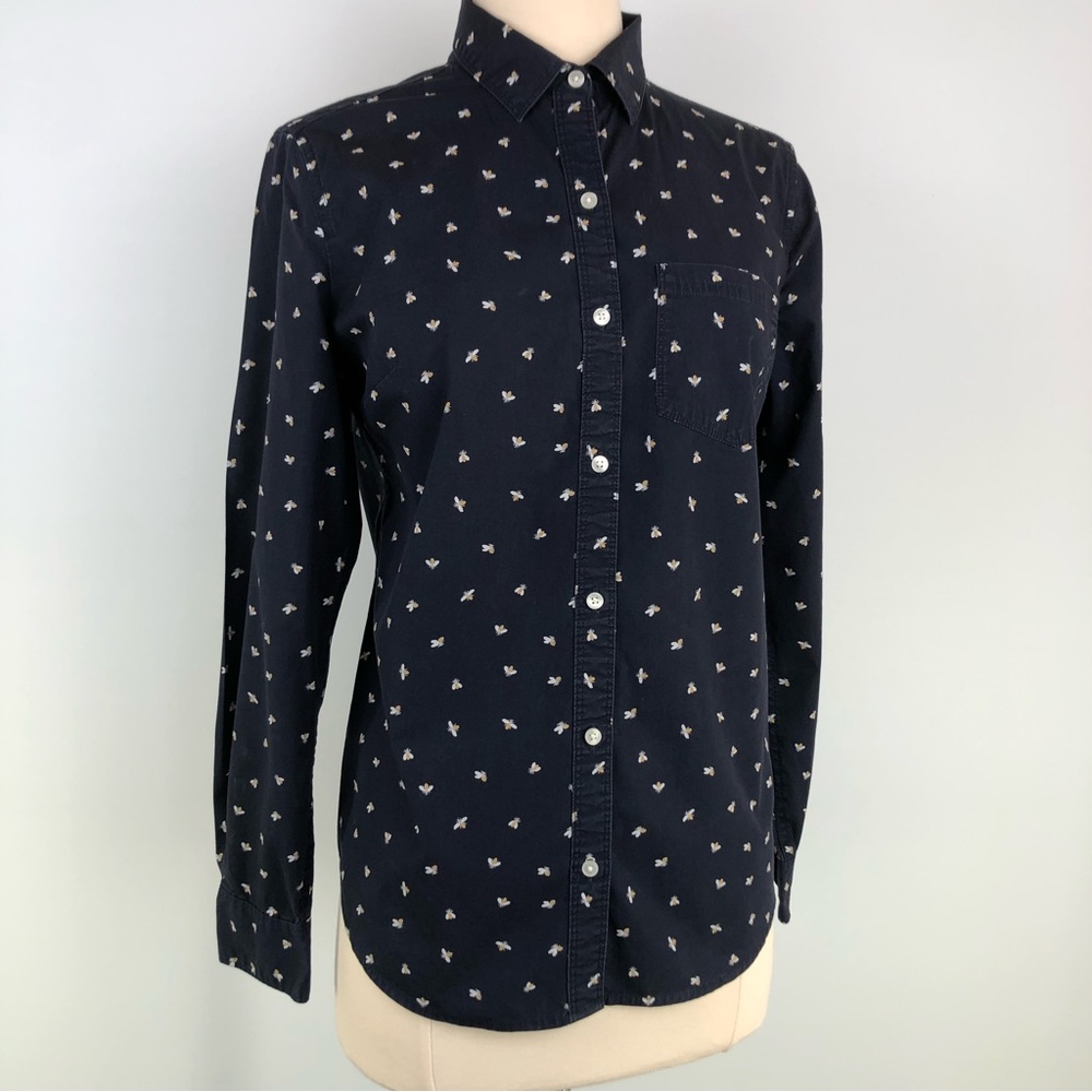 Banana Republic Size S Navy Blue Shirt Bees Print Button Down